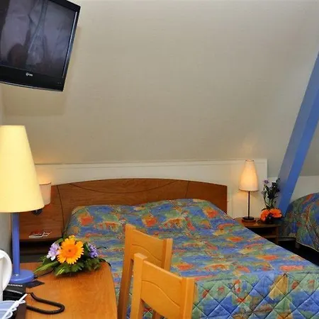 Ibis Styles Bale-mulhouse Aeroport 3*