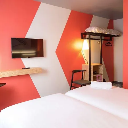 Ibis Styles Bale-mulhouse Aeroport Hotel