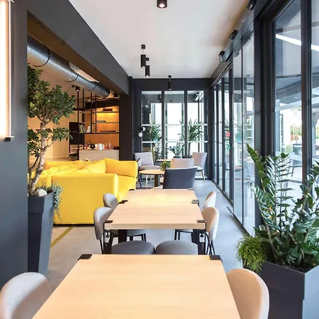 Ibis Styles Bale-mulhouse Aeroport ホテル 3*