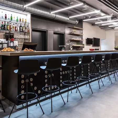 Ibis Styles Bale-mulhouse Aeroport ホテル 3*