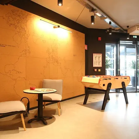 Ibis Styles Bale-mulhouse Aeroport ホテル ブロッツアイム